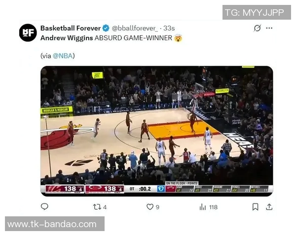 文班在挡拆后华丽转身空接背扣展现惊人弹跳与技巧 文班在挡拆后华丽转身空接背扣展现惊人弹跳与技巧